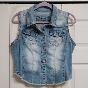 Maurices Jean vest